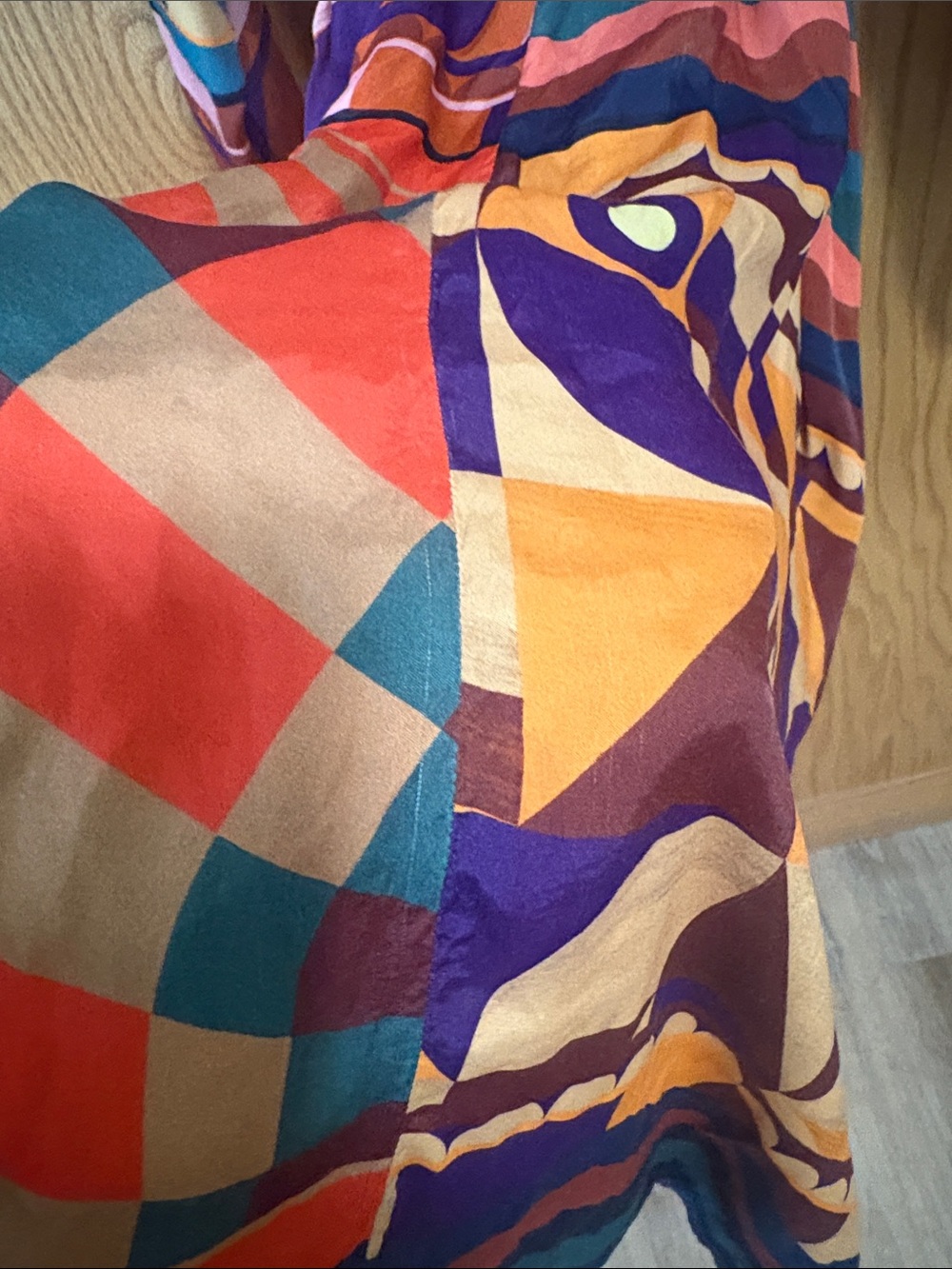 FARM Rio Graphic Scarves Shirtdress multicolored patchwork print Medium - Picture 7 of 7